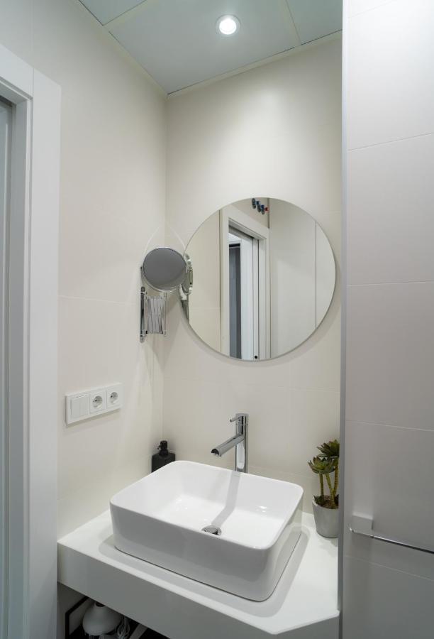 Aac Malaga - Apartamento Luminoso Y Nuevo, A 1,3Km Del Centro De مالقة المظهر الخارجي الصورة
